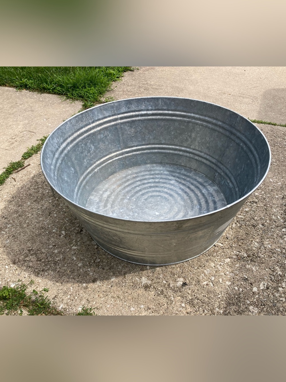 Galvanized Metal Tub - Silver